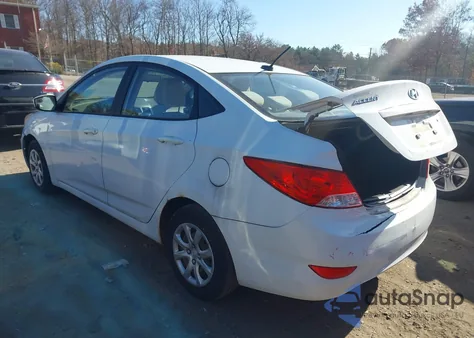 2014 Hyundai Accent Gls z USA, uszkodzony, nr VIN KMHCT4AE4EU690725